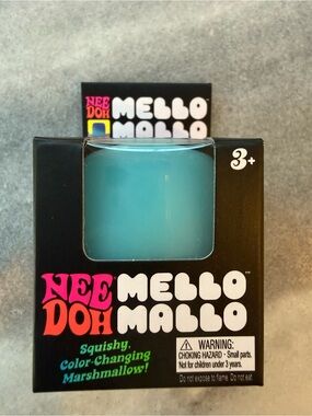 Needoh Mello Mallo Color-Changing Squishy Marshmallow - Blue squishy stress toy